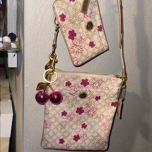 🌺⭐️COACH crossbody & wristlet set ⭐️🌺